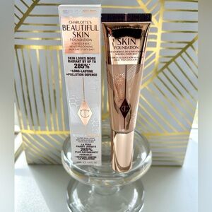 ✨Charlotte Tilbury Beautiful Skin Foundation 3 Cool | New in Box | Full Size✨